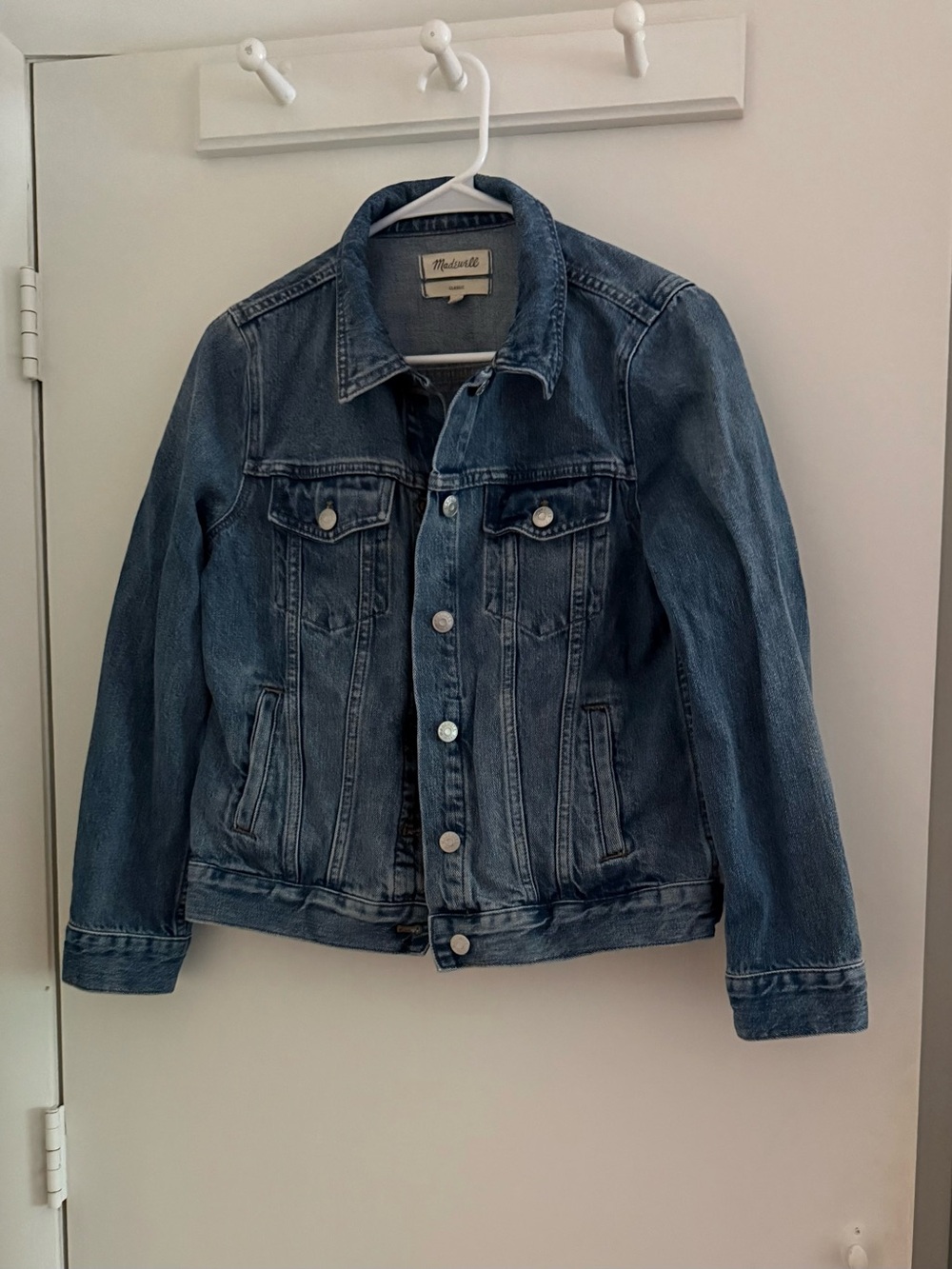 EUC Madewell Denim Jacket in Medford Wash, Size M